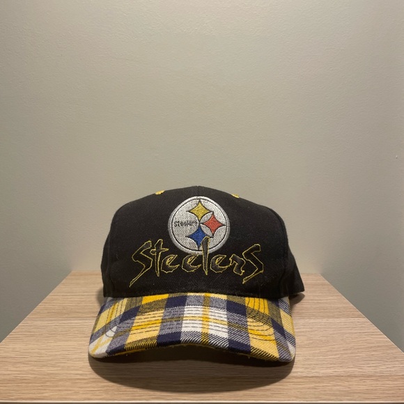 Vintage Pittsburgh Steelers Plaid Brim Snapback - Picture 1 of 4